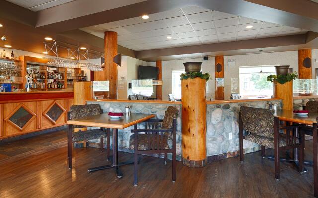 Best Western Plus Valemount Inn & Suites