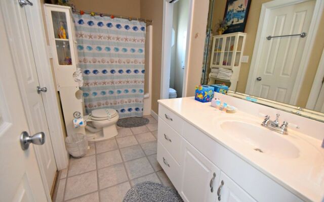 Skipper House by RedAwning