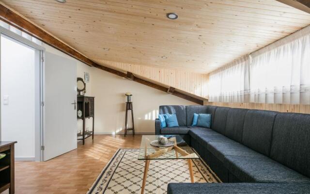 Camarinha Oporto Apartments