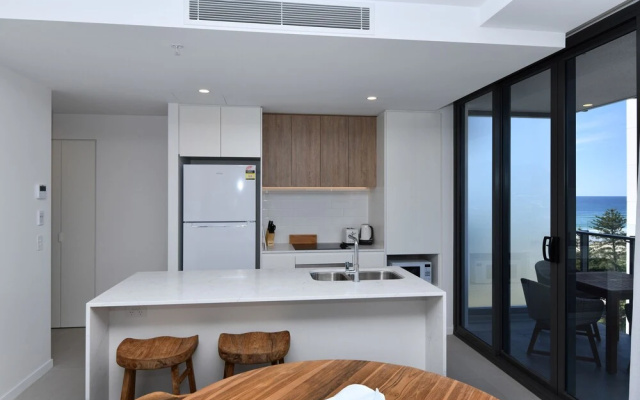 X Kirra Apartments