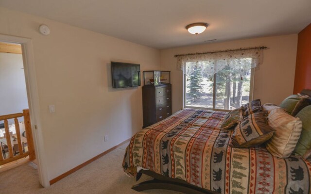 Kantor's Hideout by Tahoe Mountain Properties