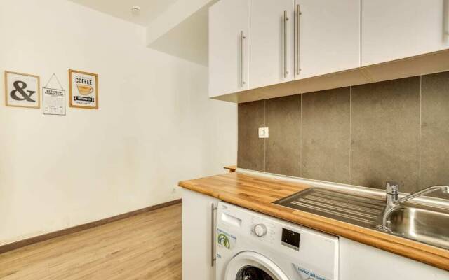 Spacious Refurbished 1bed Flat, Close to the Metro