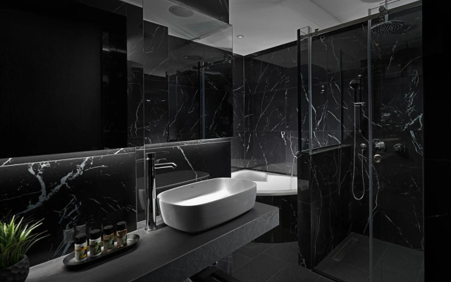 No 15 Ermou Hotel