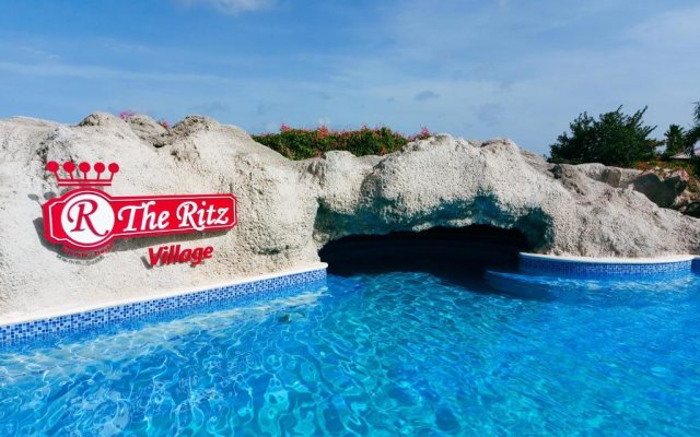 The Ritz Hostel