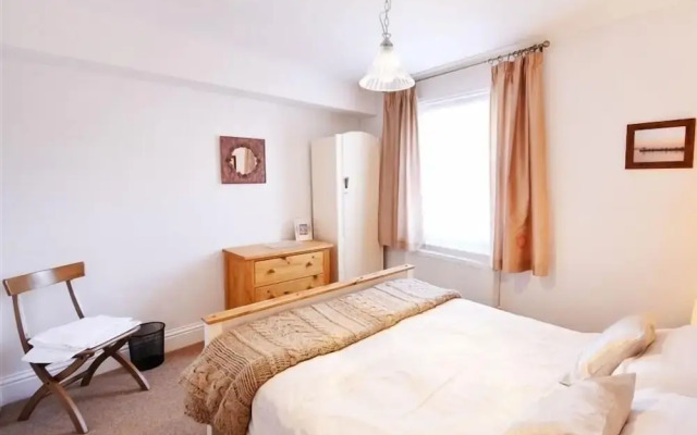 Seaholme, WEYMOUTH