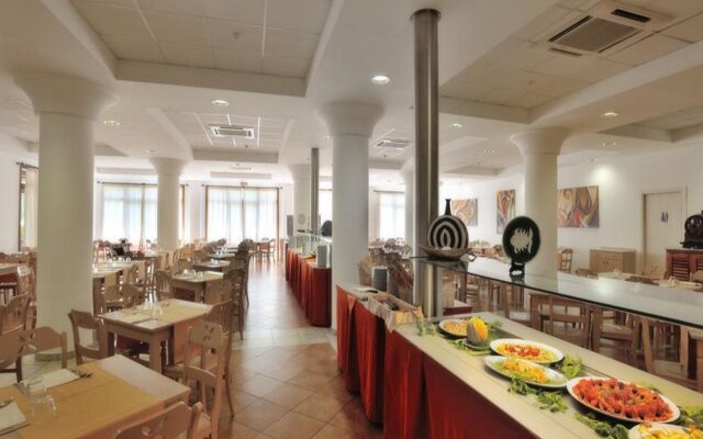 Cala Della Torre Resort