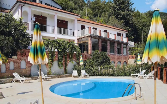 Apartment in Castellaro With Communal Pool-formerly TUI Ferienhaus