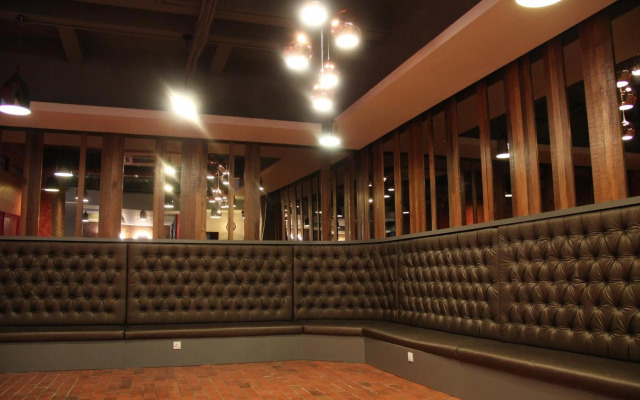 the youniQ Hotel