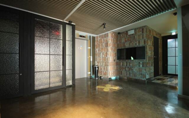 Busan Goejeong Guwol