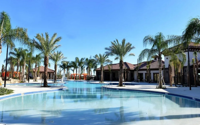 7316 Luxury Home Near Disney