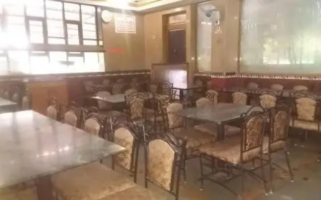 Hotel Kuber Palace