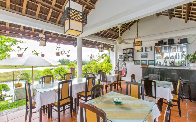 Riverside Impression Villa