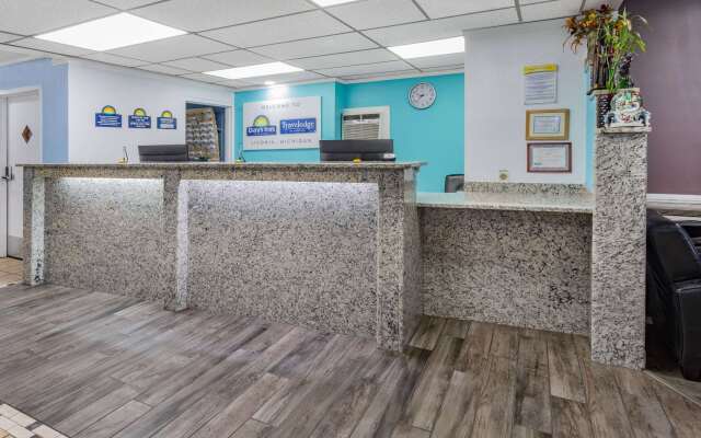 Days Inn by Wyndham Livonia/Canton/Detroit