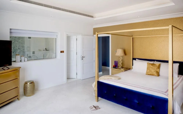 The Palm Jumeirah Villas - Frond E