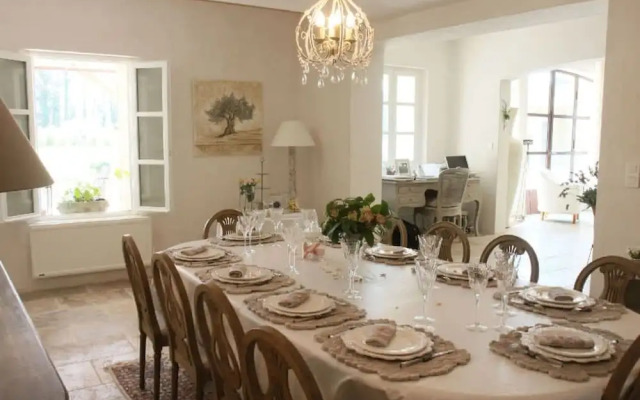 Bastide de Charme Private Pool in Heart of Luberon