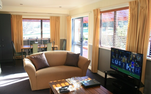 Alpine Springs Motel – Guest Rooms – Hanmer Springs