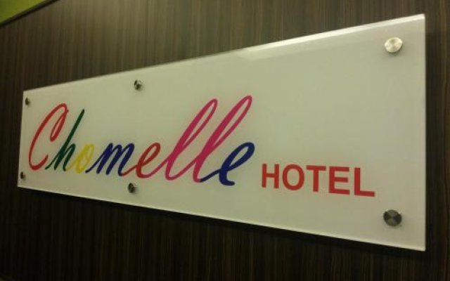 Chomelle Hotel