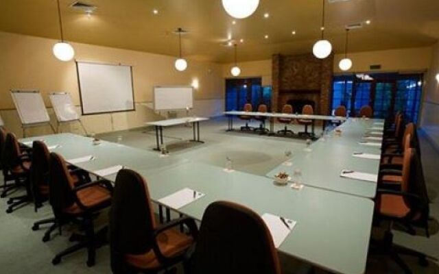 Stonelea Country Estate