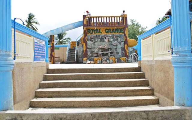 Royal Grande Beach Resort