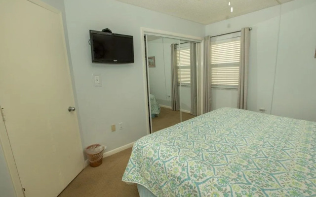 Inlet Reef 111 - 2 Br Condo