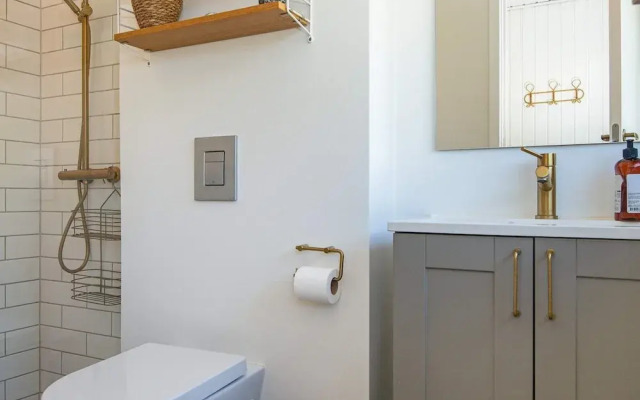 8 Person Holiday Home in Ebeltoft-by Traum