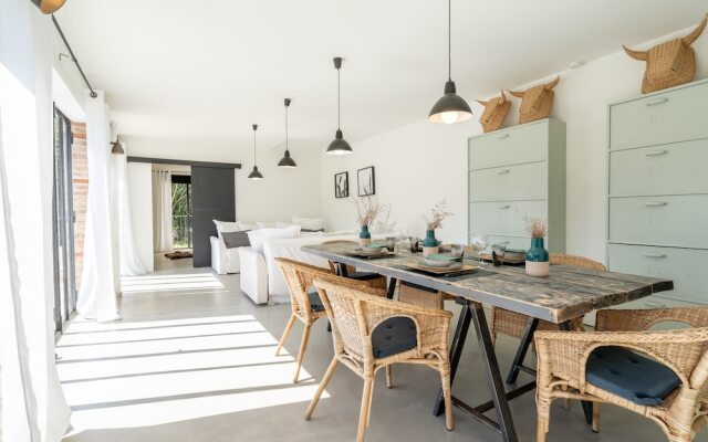 Homelly Propriété avec piscine