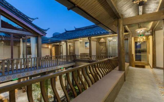 Yishu·designer light luxury vacation B & B