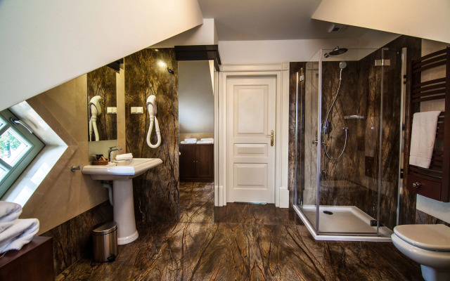 Willa Różana - Ormonde Resorts