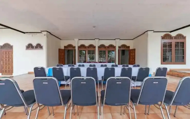 RedDoorz Plus @ Wisma Kenanga Sukabumi