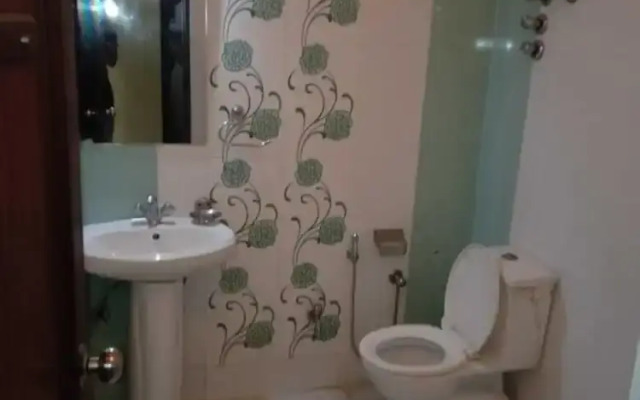 OYO 2289 Hotel Radha Palace
