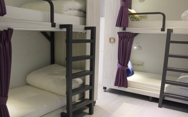4Plus Hostel