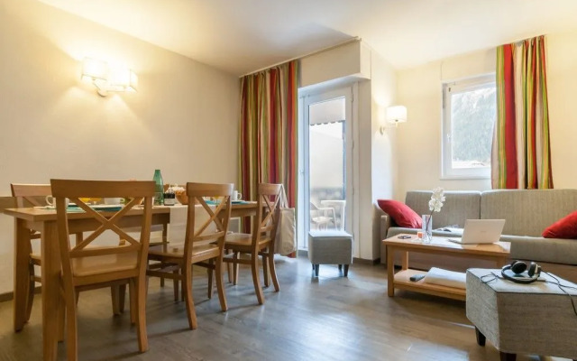 Residence Pierre And Vacances La Riviere(Formerly Residence Maeva La Riviere)