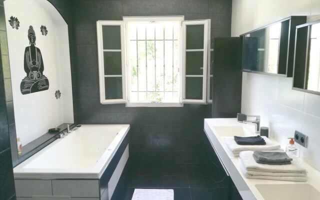 Villa Rue Du Vol De Nuit - 2