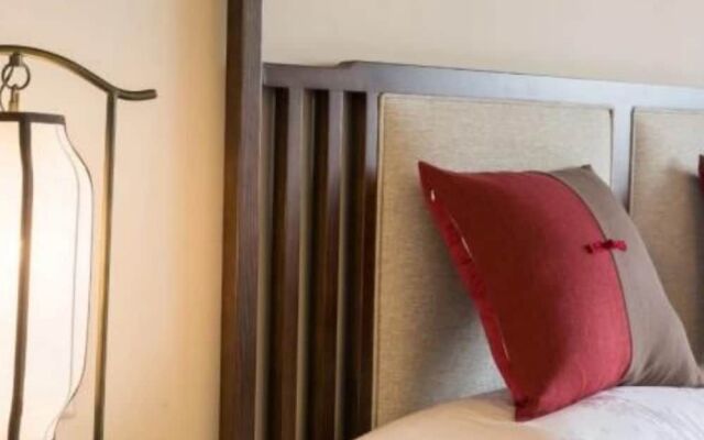 Meet LaVilla House Disney Airport Branch