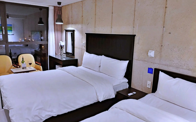 Hotel stay interview Jeju