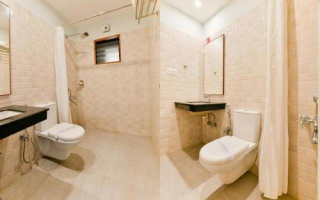 Capital O 17227 Vembanad Tourist Home