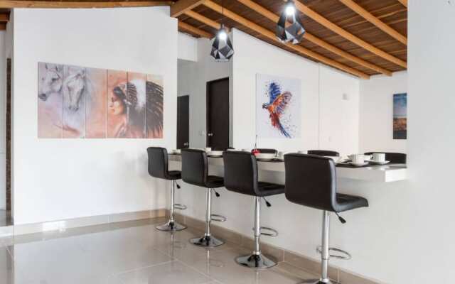 Penthouse 3rd Floor Lleras