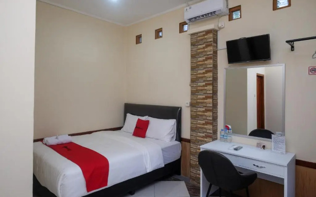 RedDoorz Syariah near Kampus UNSOED Purwokerto