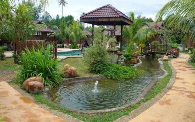 Ulek Beach Resort