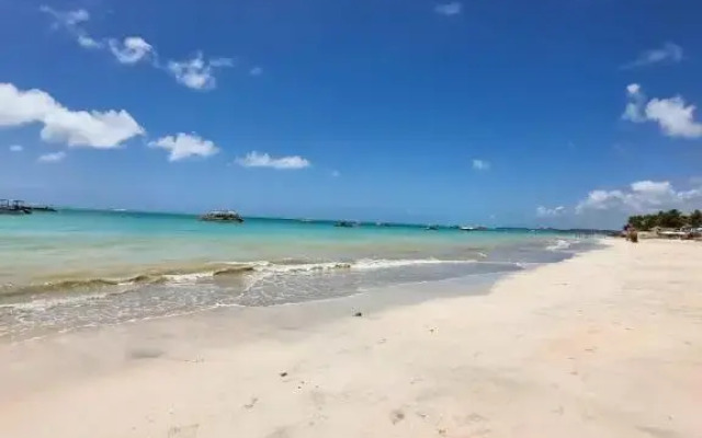 Aloha Beach Guest House
