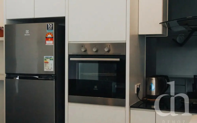 Rooftop Pool Jalan Landmark Apartments