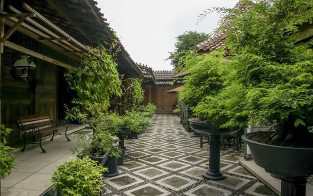 Kota Kembang by RedDoorz