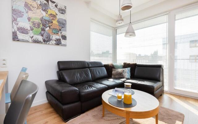 Łowicka 96 Gdynia Apartment by Renters Prestige