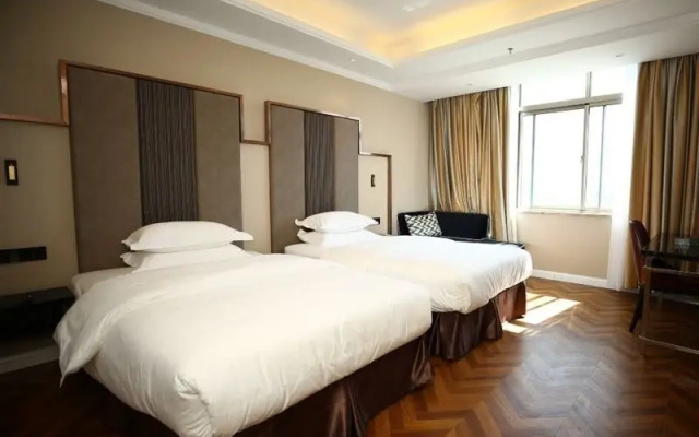 Metropolo Hotels(Potala Palace store, Lhasa)