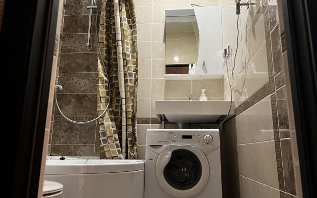 AlexHome on Mishina street 34k1-2