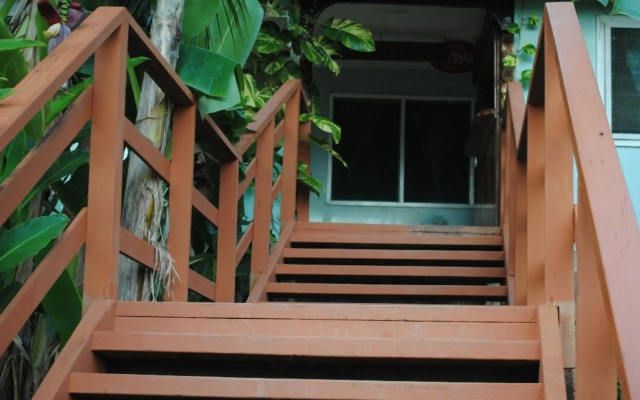 Rekona Lodge