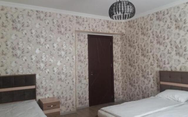 Neli & Zaal Guest House