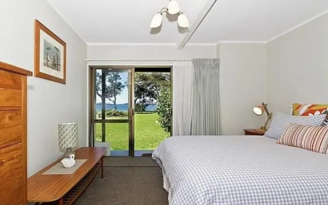 Beachside at Snells - Snells Beach Holiday Apartment