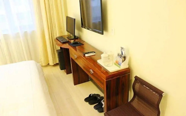 Yijia Express Hotel