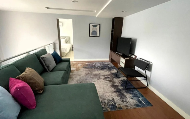 Aristo Surin by Lofty